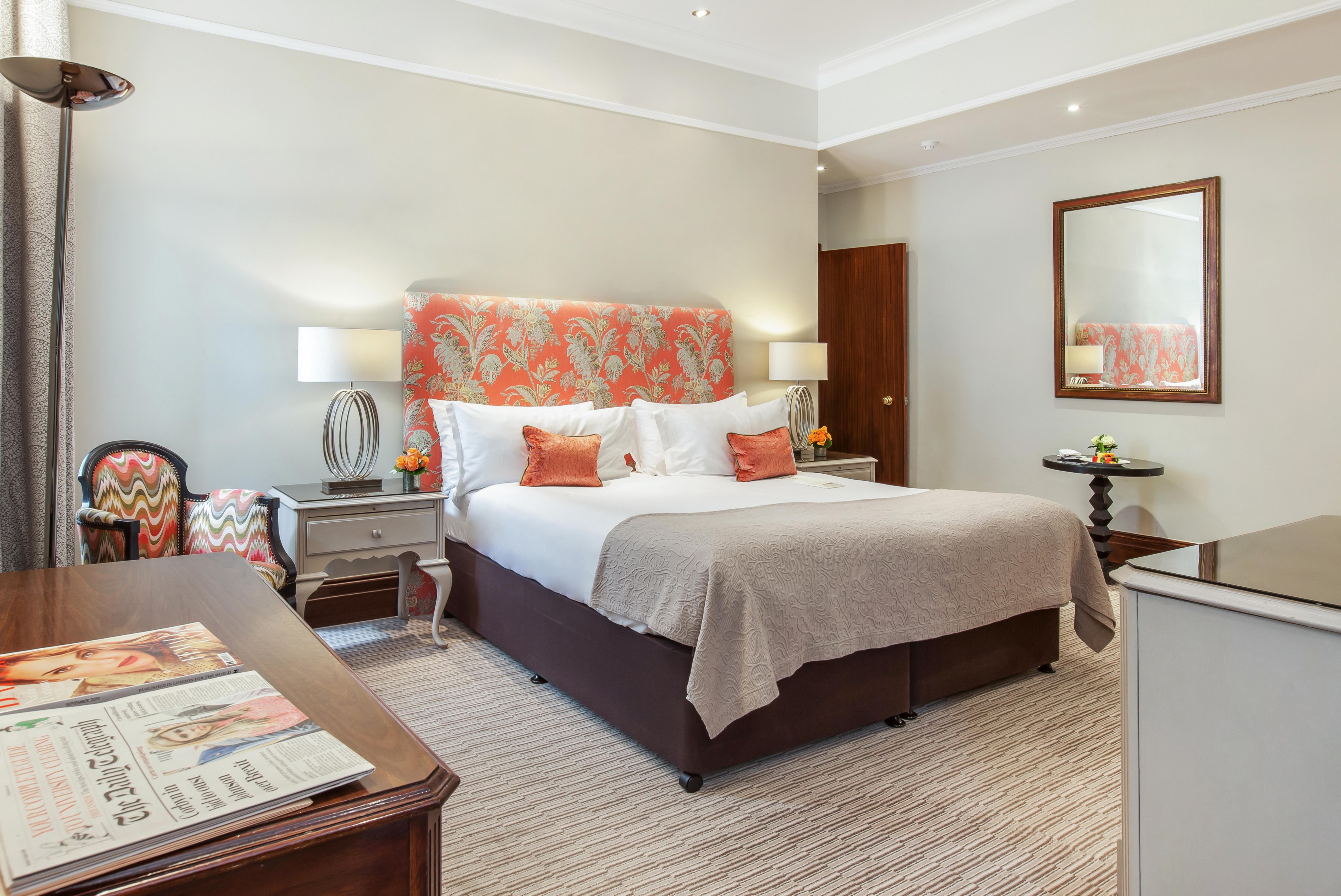 St. James' Court, A Taj Hotel, London Bagian luar foto