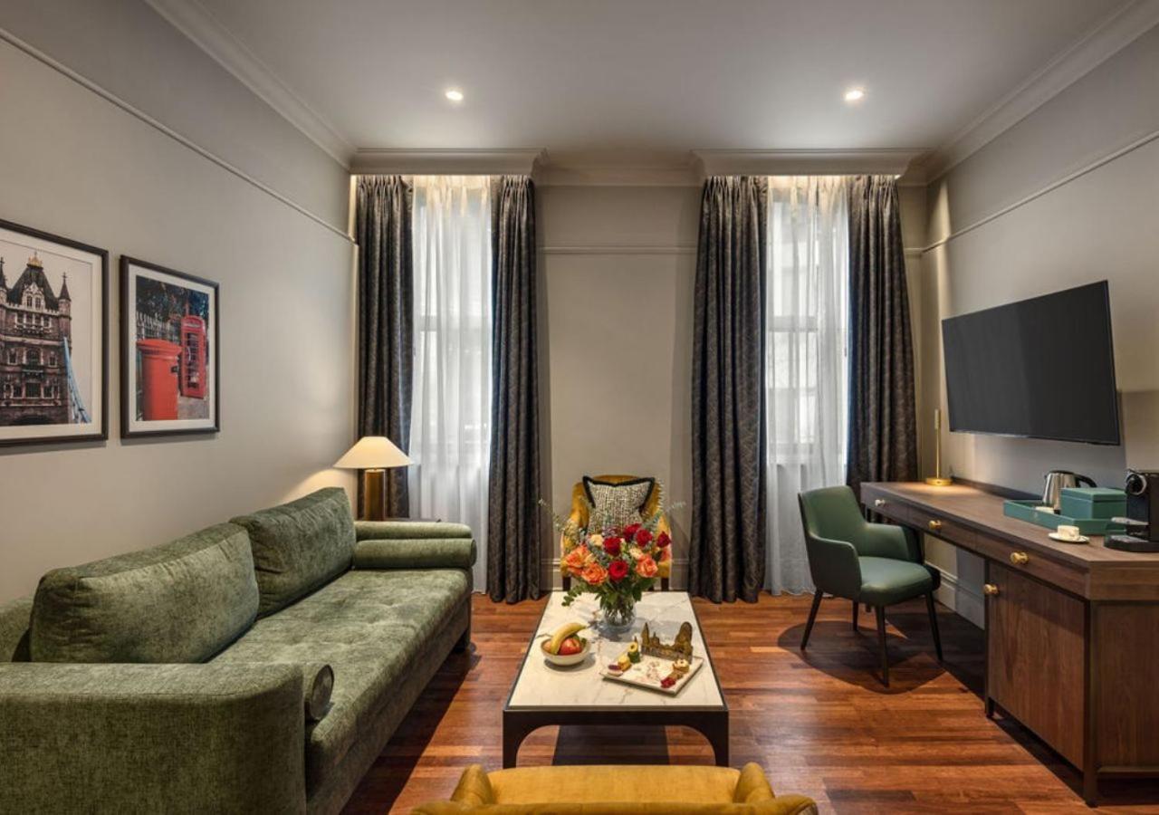 St. James' Court, A Taj Hotel, London Bagian luar foto